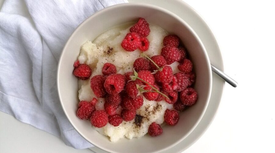 Reisbrei mit Himbeeren